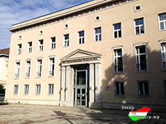 布达佩斯经济大学