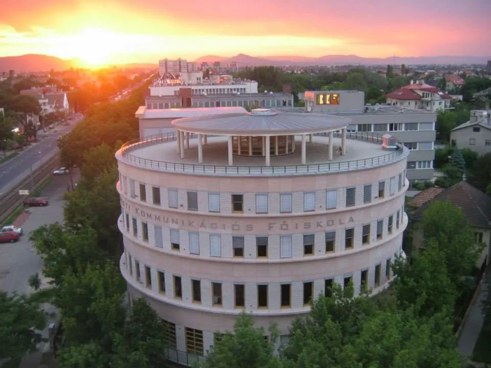 布达佩斯城市大学教学楼