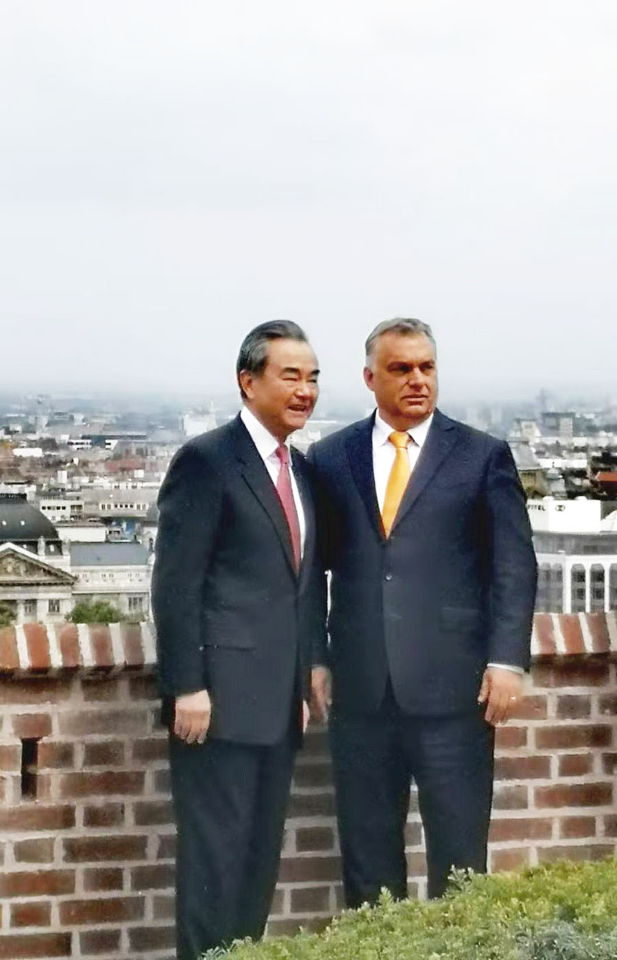 中匈建交70周年-匈牙利总理会见中国外长王毅